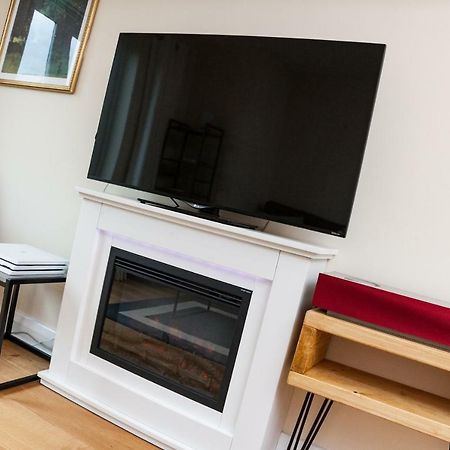 Central Durham Riverfront Apartment Экстерьер фото